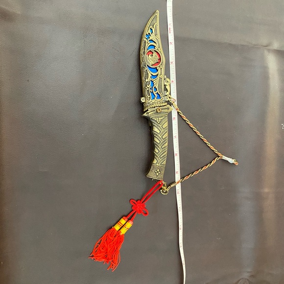 9 inch ornamental sword - Picture 2 of 4